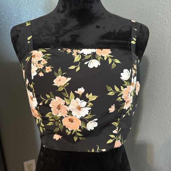 Old Navy The Occasion Cropped Tube Top Womens M Black Floral Coquette Soft Girl - Picture 1 of 8